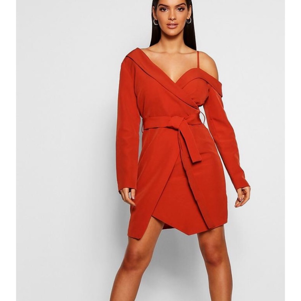 Off The Shoulder Tailored Dress size medium